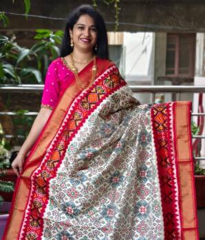 pochampally ikat saree