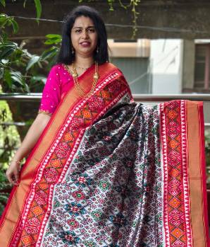pochampally ikat saree